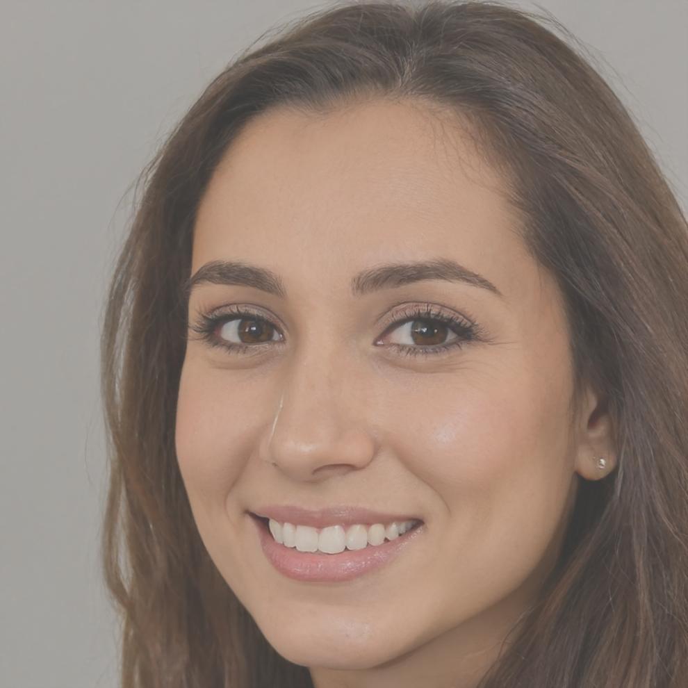 Profesional de educación financiera en entorno de trabajo